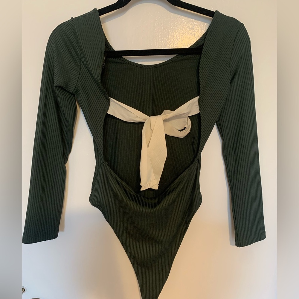 Topshop Forest Green Ribbed Scoop-Neck Long-Sleeve Bodysuit